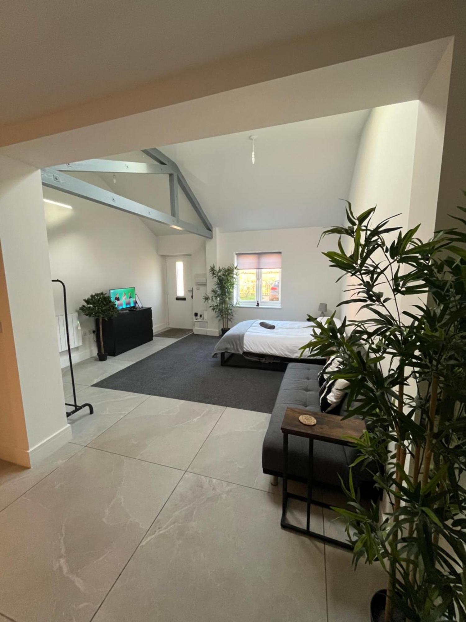 Entire Property In Downham Market, Serviced Accomodation Apartment Luaran gambar